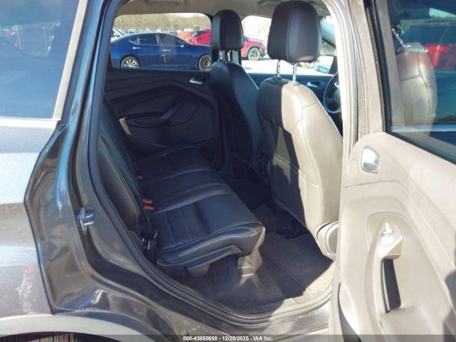 Ford Escape Se Image 2