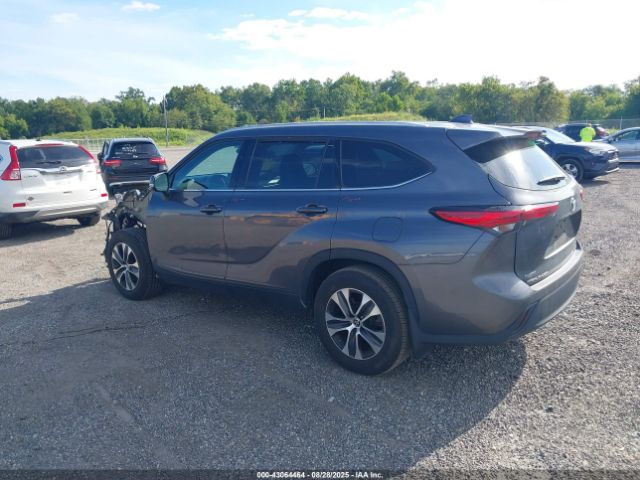 Toyota Highlander Xle Image 11