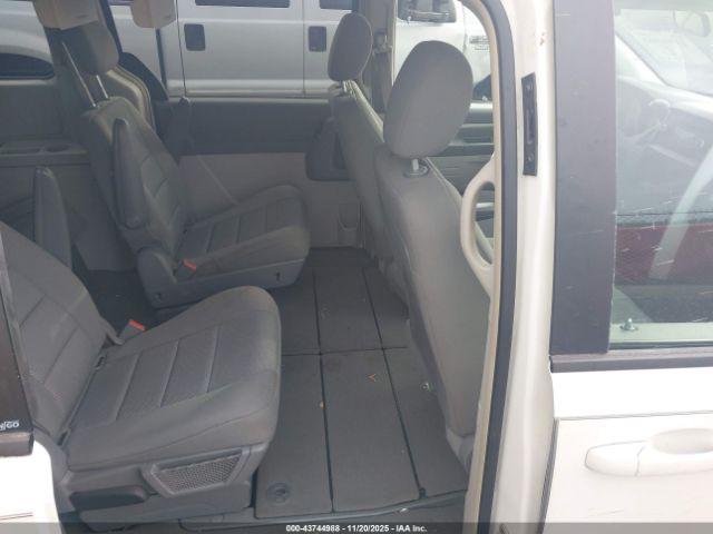 Dodge Grand Caravan Sxt Image 8