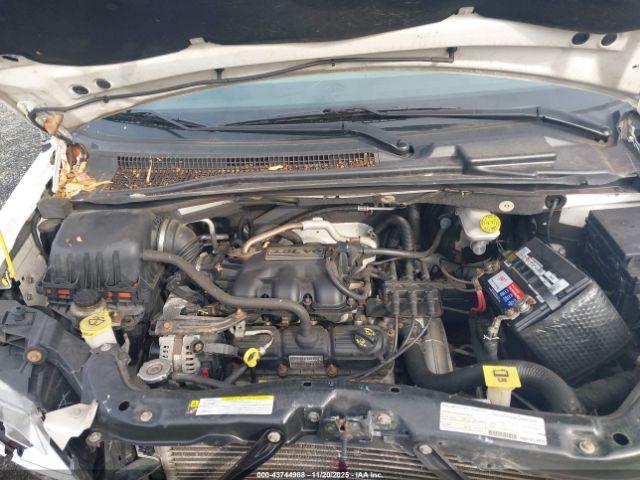 Dodge Grand Caravan Sxt Image 9