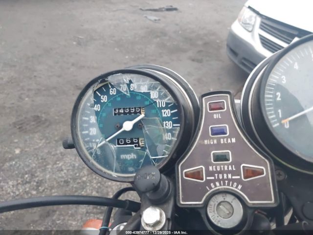 Honda Cb750 Image 10