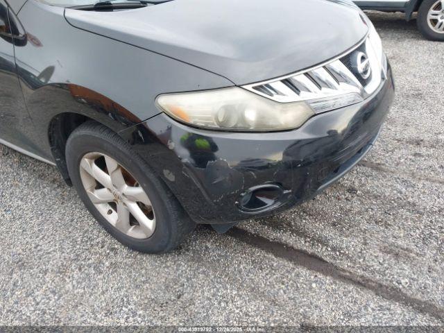 Nissan Murano S Image 9