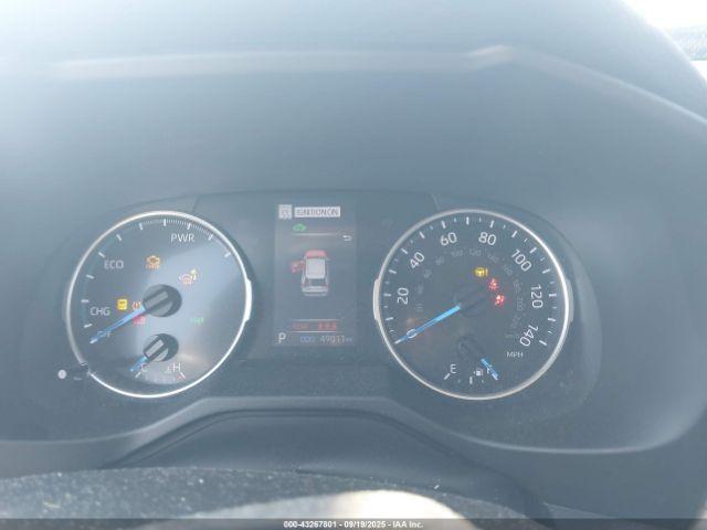 Toyota RAV4 Xle Premium Image 13