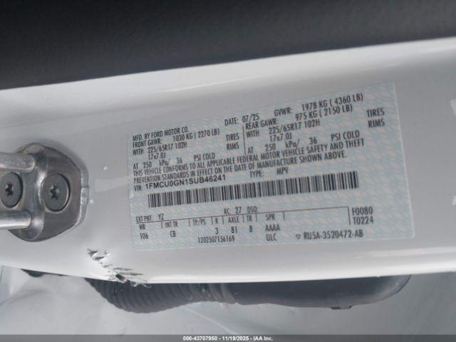 Ford Escape Active Image 12