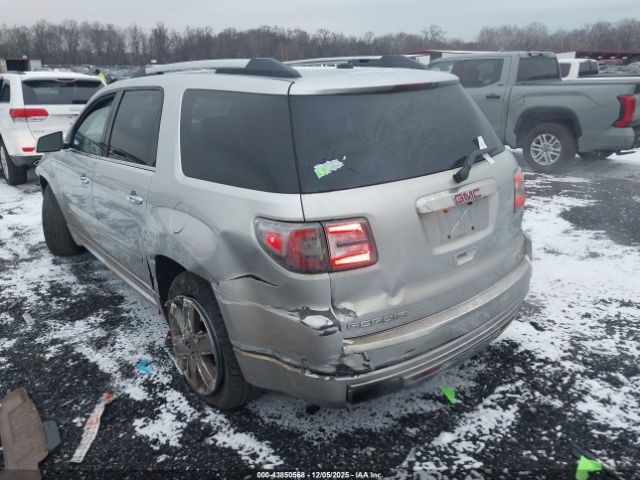 GMC Acadia Denali Image 13