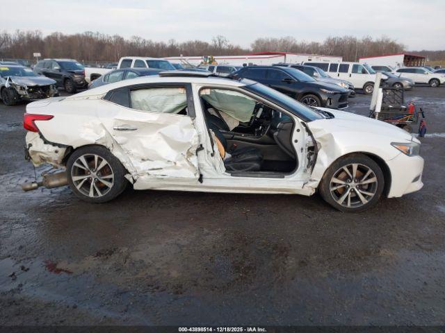 Nissan Maxima 3.5 Sl Image 12