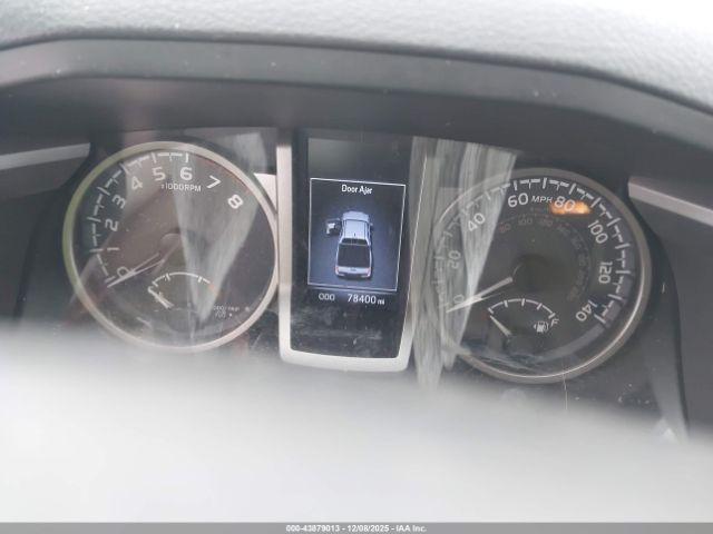 Toyota Tacoma Sr5 V6 Image 14