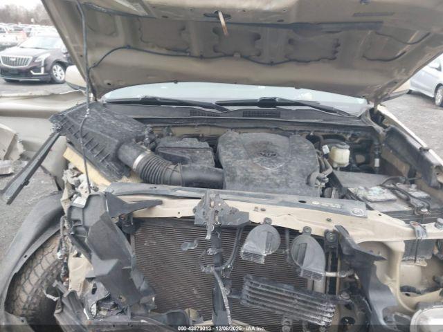 Toyota Tacoma Sr5 V6 Image 15