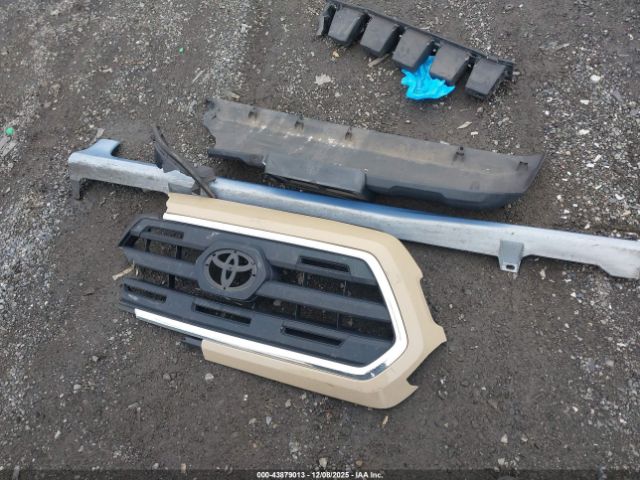 Toyota Tacoma Sr5 V6 Image 17