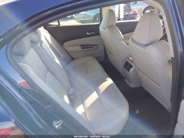 Acura TLX V6 Image 2