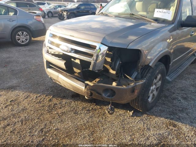 Ford Expedition Xlt Image 16