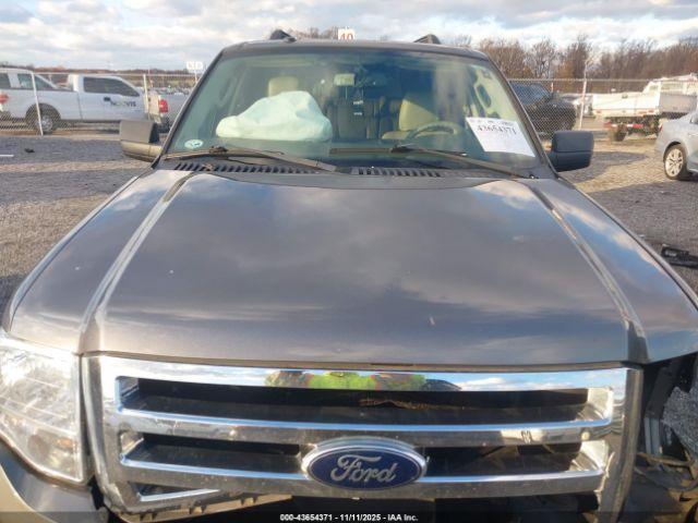 Ford Expedition Xlt Image 15