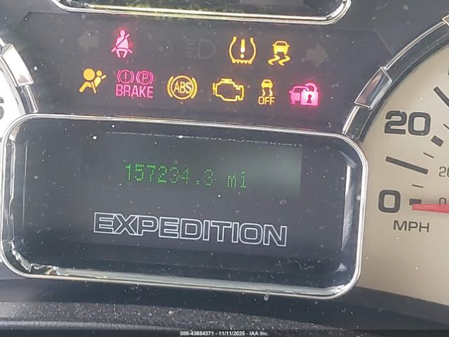 Ford Expedition Xlt Image 11