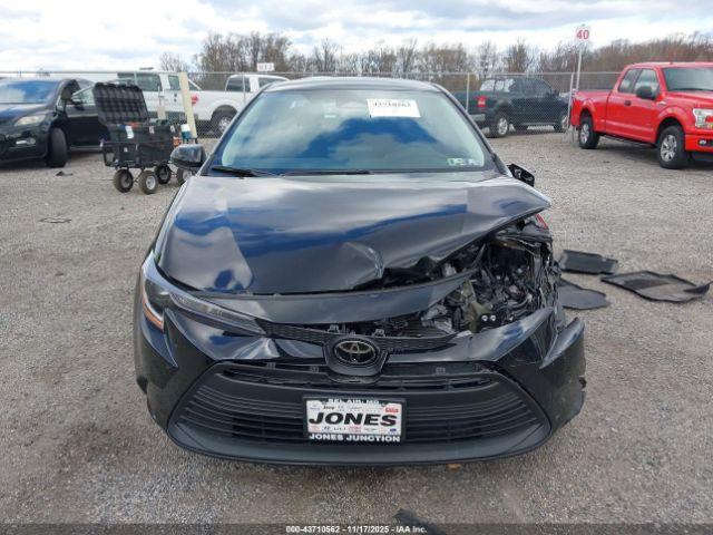 Toyota Corolla Le Image 2