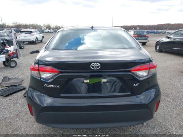 Toyota Corolla Le Image 14