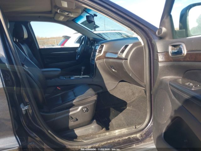 Jeep Grand Cherokee Laredo Image 6