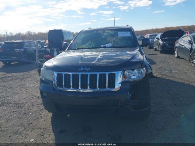 Jeep Grand Cherokee Laredo Image 15