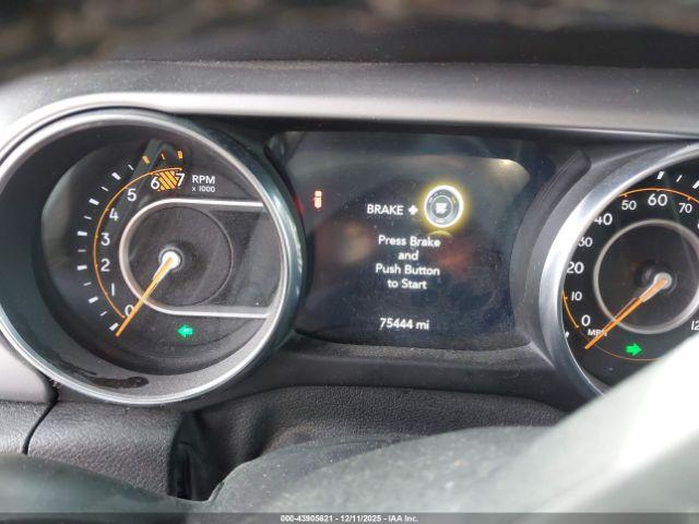 Jeep Wrangler 80th Anniversary 4x4 Image 14