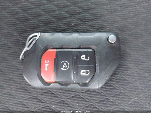 Jeep Wrangler 80th Anniversary 4x4 Image 5