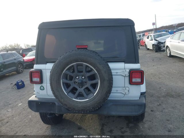 Jeep Wrangler 80th Anniversary 4x4 Image 2