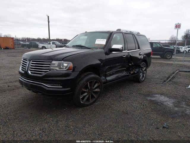 Lincoln Navigator Reserve Image 2