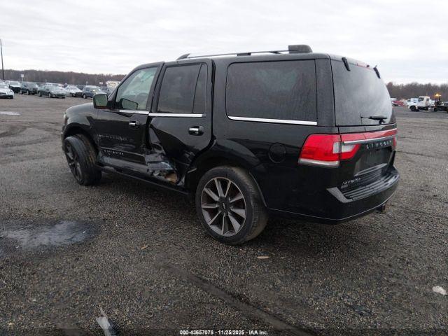 Lincoln Navigator Reserve Image 15