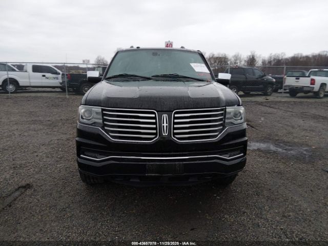 Lincoln Navigator Reserve Image 6