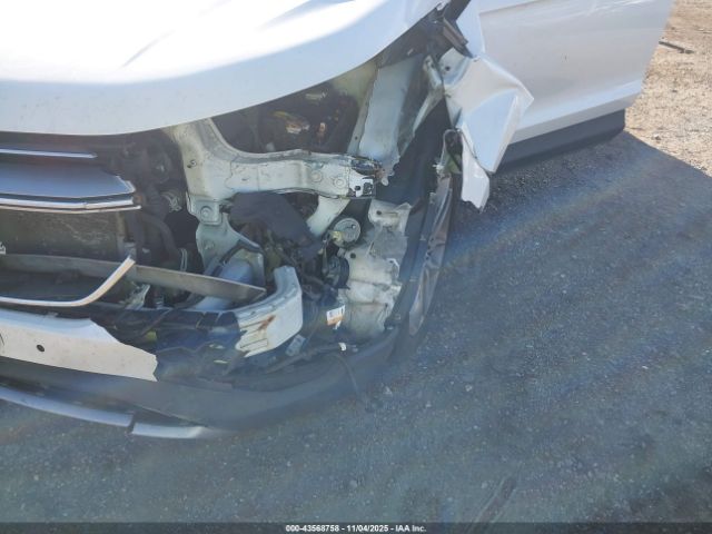 Ford Edge Titanium Image 3