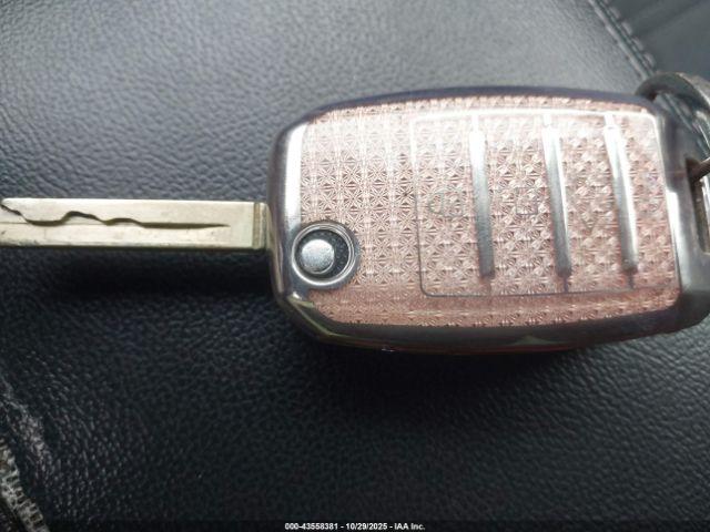 Kia Sorento 2.4l L Image 5