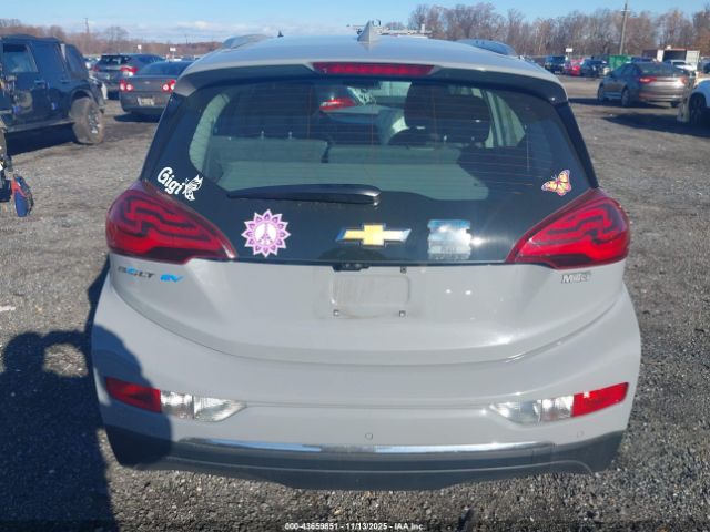 Chevrolet Bolt Premier Image 15