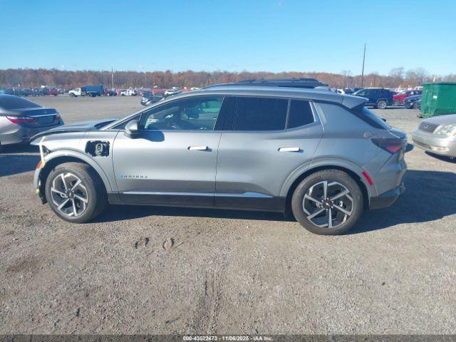 Chevrolet Equinox Lt 2 Image 3