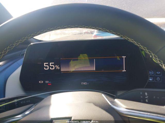 Chevrolet Equinox Lt 2 Image 2