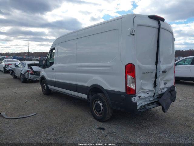 Ford Transit Image 9