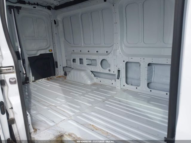 Ford Transit Image 5