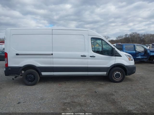 Ford Transit Image 10