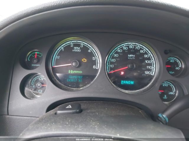 Chevrolet Tahoe Image 10