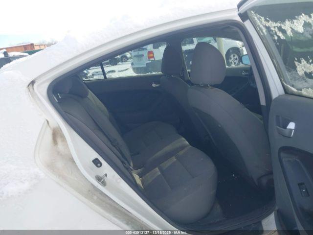 Kia Forte Lx Image 15