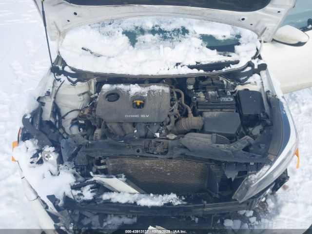 Kia Forte Lx Image 11