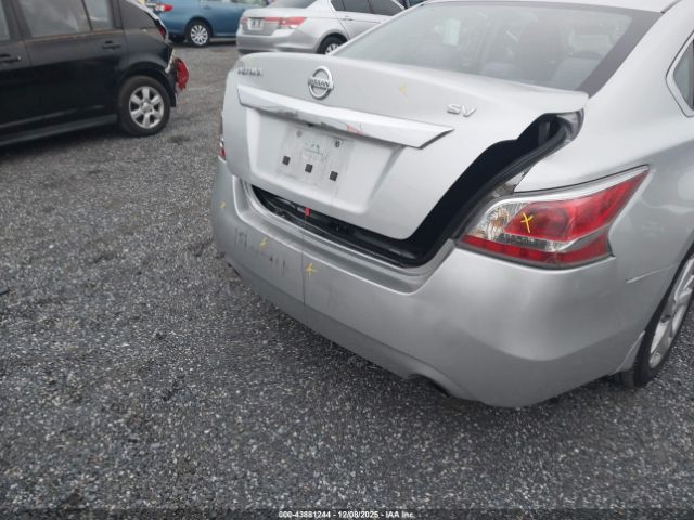 Nissan Altima 2.5 Sv Image 8