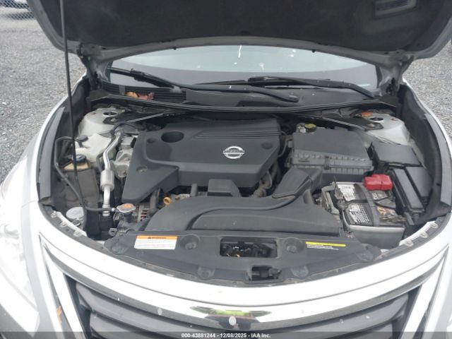 Nissan Altima 2.5 Sv Image 9
