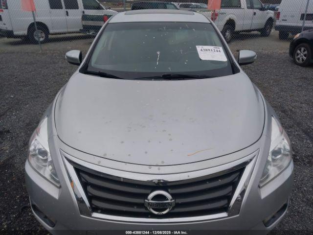 Nissan Altima 2.5 Sv Image 13