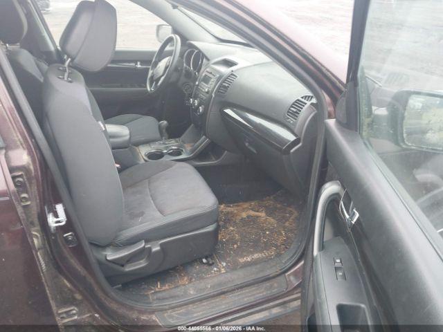 Kia Sorento Lx Image 3