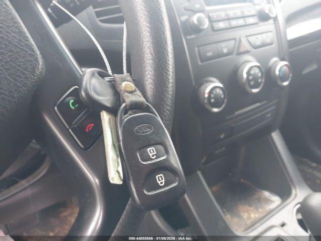 Kia Sorento Lx Image 9