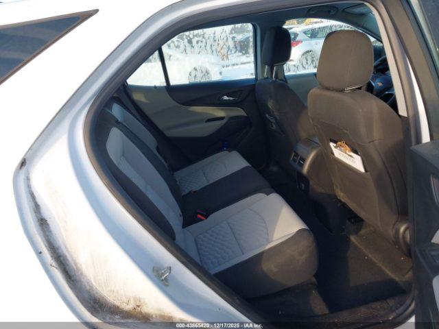 Chevrolet Equinox Ls Image 11