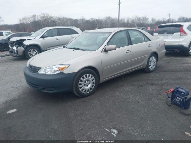 Toyota Camry Xle Image 4