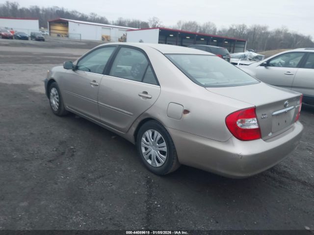 Toyota Camry Xle Image 3