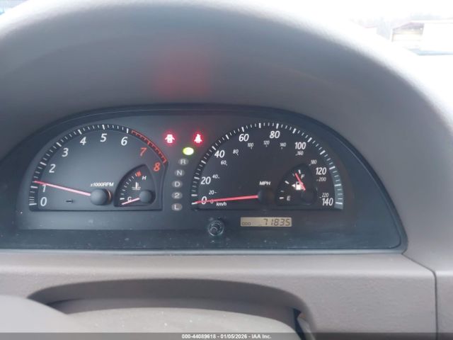 Toyota Camry Xle Image 10