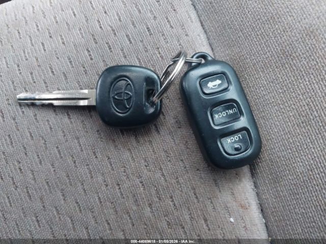 Toyota Camry Xle Image 11