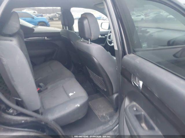 Kia Sorento Lx Image 3