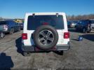 Jeep Wrangler 4-door Sahara 4x4 Image 12